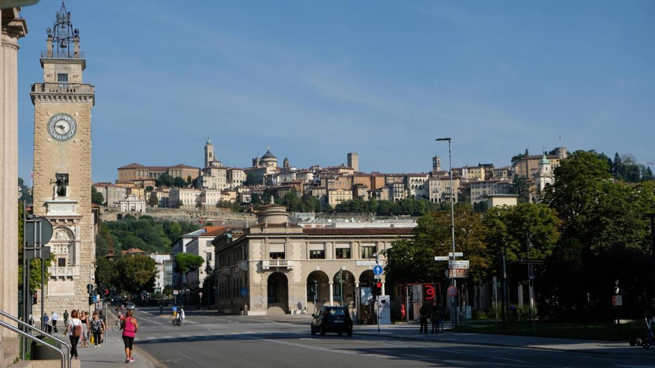 Nxt Station Deluxe Apartment Bergamo Dış mekan fotoğraf