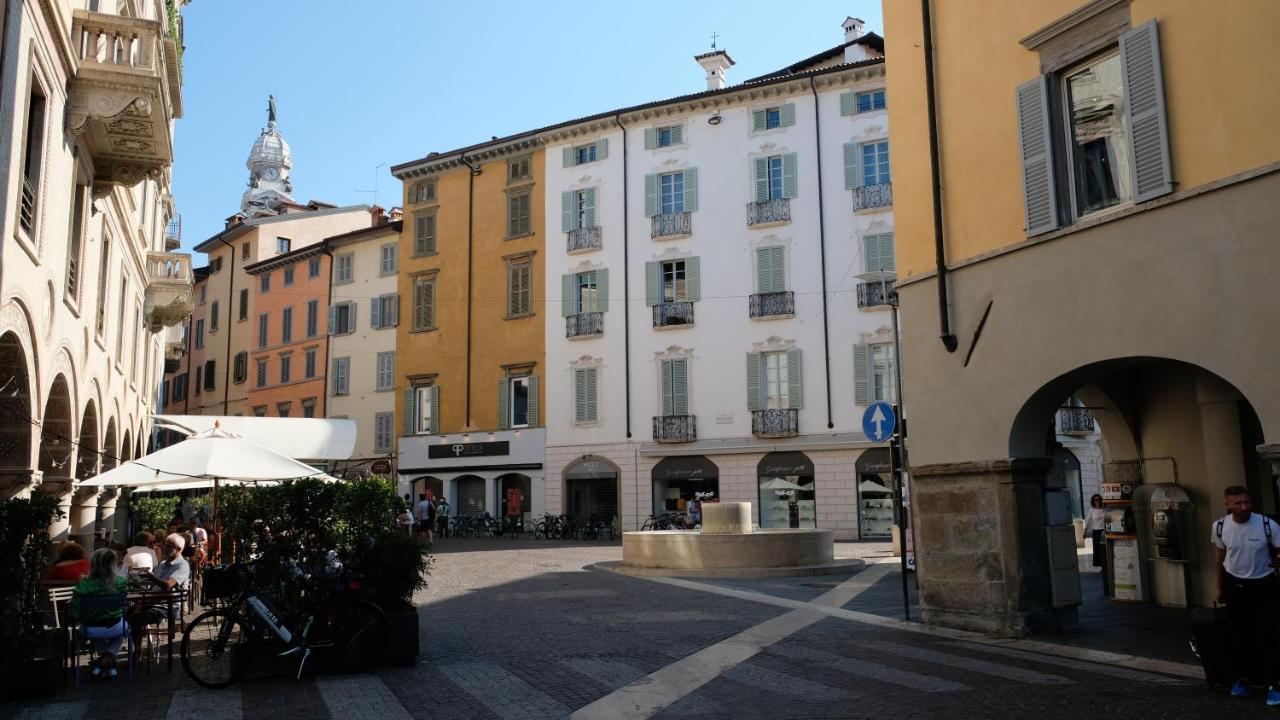 Nxt Station Deluxe Apartment Bergamo Dış mekan fotoğraf